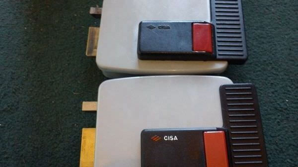 Замена замков Cisa в Отрадном